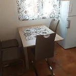 Apartman Cosy In With Mountain View, 35 M² *