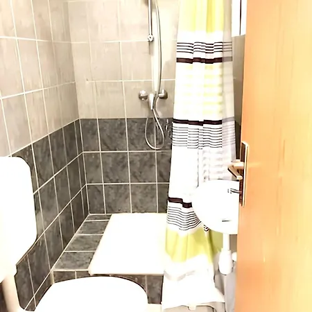 Apartman Cosy In With Mountain View, 35 M² *