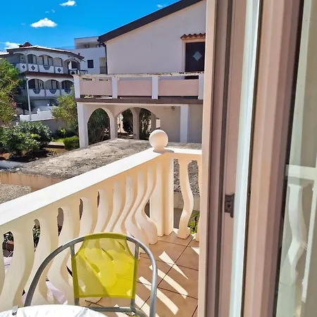 Cosy In With Mountain View, 35 M² 公寓 *